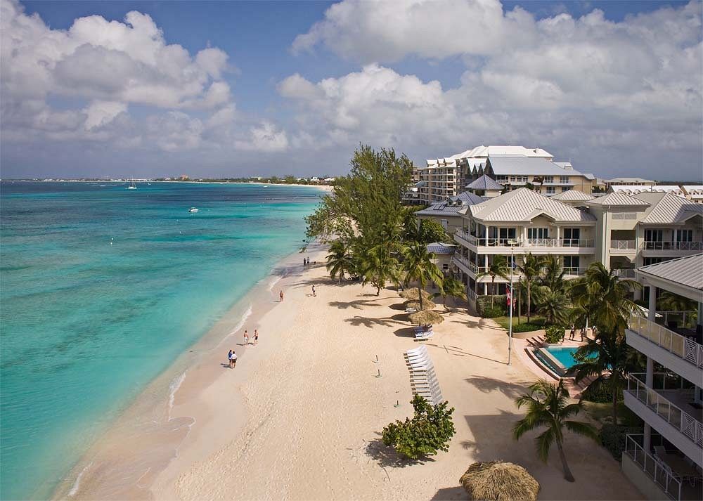 Caribbean Club Boutique Hotel, Grand Cayman Seven Mile Beach Exterior photo